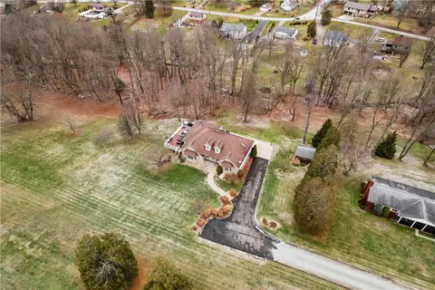 2108 Mickanin, Irwin, PA 15642 photo 28