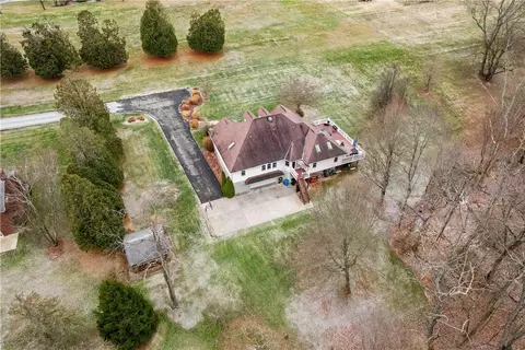 2108 Mickanin, Irwin, PA 15642 photo 30