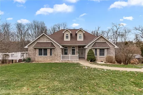2108 Mickanin, Irwin, PA 15642 photo 2