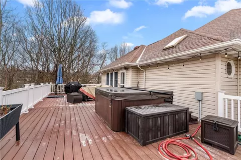 2108 Mickanin, Irwin, PA 15642 photo 20