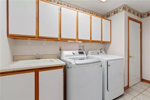 2108 Mickanin, Irwin, PA 15642 photo 22