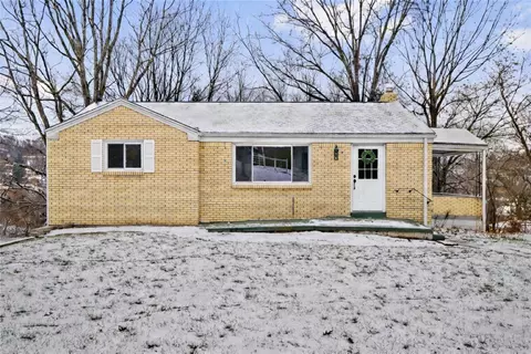 138 Peters Dr, Glenshaw, PA 15116