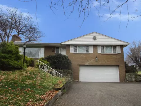 3143 Robinson Run Rd, Mcdonald, PA 15057