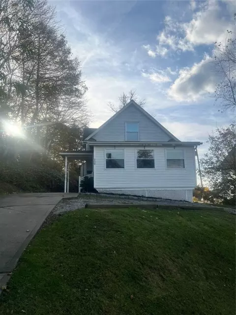 208 Morton Ave, Butler, PA 16001