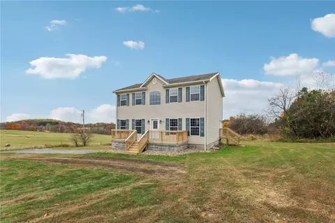 546 Harmony Baptist Rd, New Castle, PA 16101