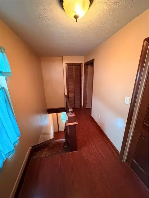 Entry Way - 314 S 5th St, Apollo, PA 15613 photo 2 of 2