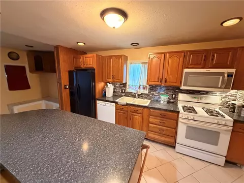 Kitchen - 314 S 5th St, Apollo, PA 15613 photo 1 of 3
