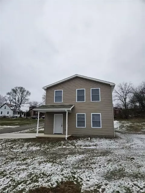 1611 Maratta Rd, Aliquippa, PA 15001