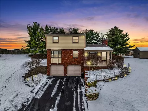 112 June Dr, Mckeesport, PA 15133