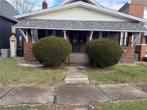 1018 Lane Ave, Natrona Heights, PA 15065