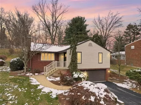 283 Mckim Dr, Pittsburgh, PA 15239