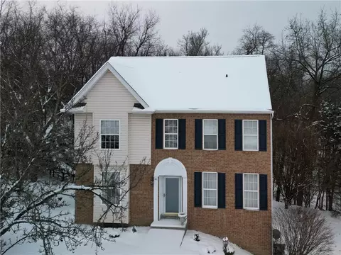 403 Saint James Ct, Cranberry Township, PA 16066