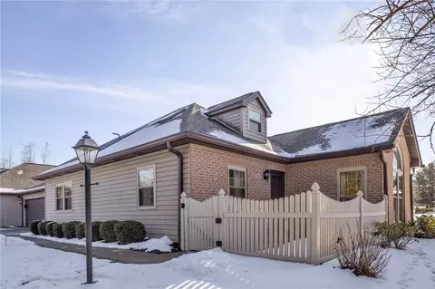 153 Cambridge Dr, Harwick, PA 15049
