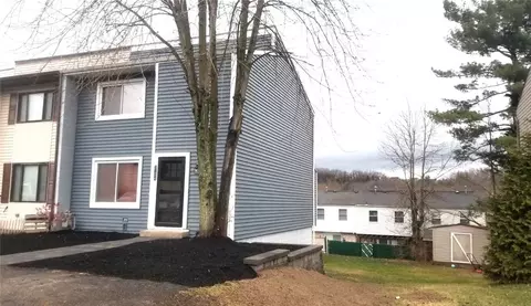 3134 Camberly Dr, Gibsonia, PA 15044
