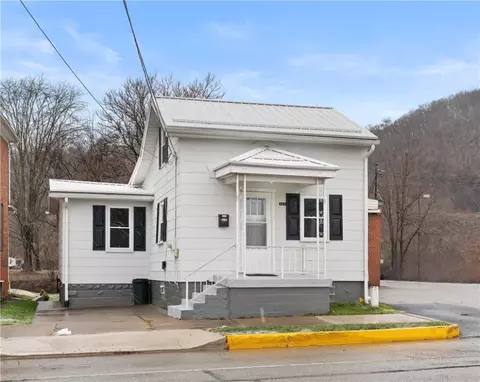 Other - 321 2nd St, Freeport, PA 16229 photo 2 of 6