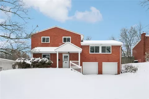 537 Fieldstone Dr, Monroeville, PA 15146