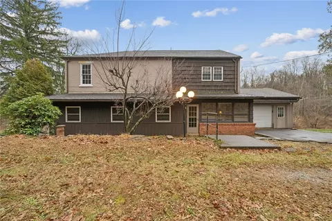 1756 Theatre St, Latrobe, PA 15650