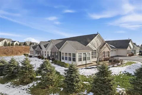 6024 Laurel Ct, Harmony, PA 16037
