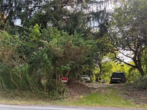 1949 White Cloud Rd, Leechburg, PA 15656