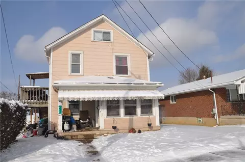 437-438 2nd Streetwegley Ave, Leechburg, PA 15656