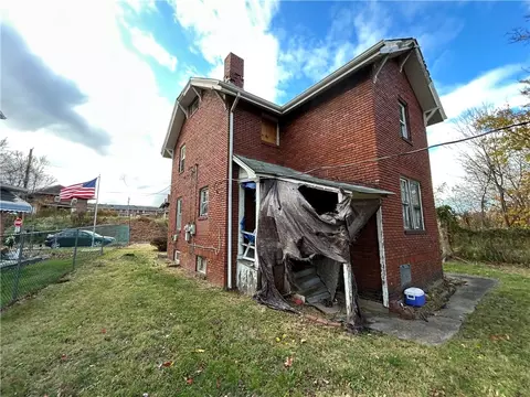 Exterior - 357 Ohio Ave, Clairton, PA 15025 photo 8 of 9
