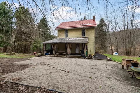 845 Mottern Rd, Punxsutawney, PA 15767
