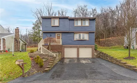 213 Duquesne Blvd, New Kensington, PA 15068