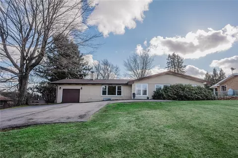 2509 Oakland Ave, Indiana, PA 15701