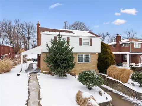 465 Macassar Dr, Pittsburgh, PA 15236