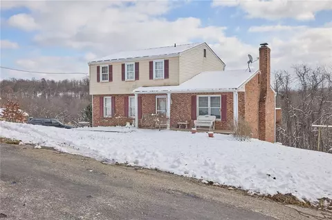 151 Stone Quarry Rd, Aliquippa, PA 15001