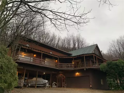 235 Pine Knob Rd, Hopwood, PA 15445