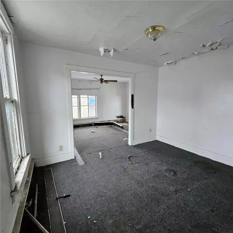 314 Corey Ave, Braddock, PA 15104 photo 2