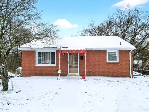 2421 Cronemeyer Ave, Pittsburgh, PA 15212
