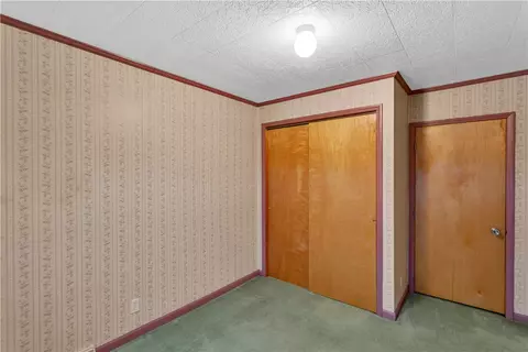 Bedroom - 324 Beech St, Vandergrift, PA 15690 photo 5 of 5