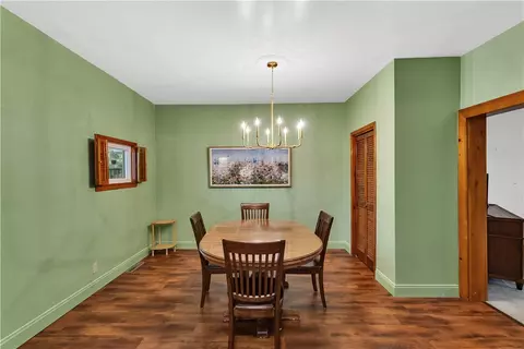 Dining - 324 Beech St, Vandergrift, PA 15690 photo 2 of 2