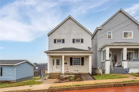 324 Beech St, Vandergrift, PA 15690
