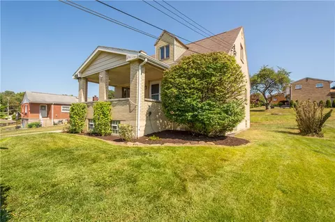 215 Pinchtown Rd, Pittsburgh, PA 15236