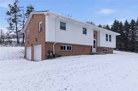 185 Sunset Dr, Indiana, PA 15701
