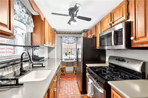 Kitchen - 112 Heathmore Ave, Pittsburgh, PA 15227 photo 1 of 5