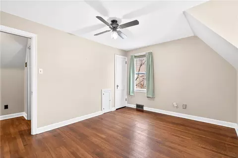 Bedroom - 112 Heathmore Ave, Pittsburgh, PA 15227 photo 5 of 6