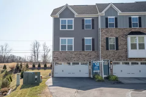 7406 Chestnut Way, Gibsonia, PA 15044