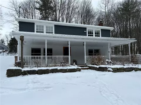 1675 Raspberry Rd, Clymer, PA 15728