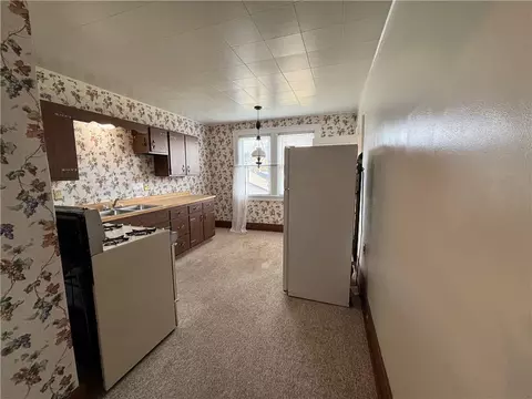 Kitchen - 4792 State Route 66, Apollo, PA 15613 photo 1 of 1