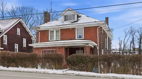 8926 Frankstown Rd, Pittsburgh, PA 15235