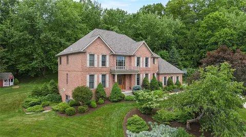 113 W Wild Cherry Dr, Mars, PA 16046