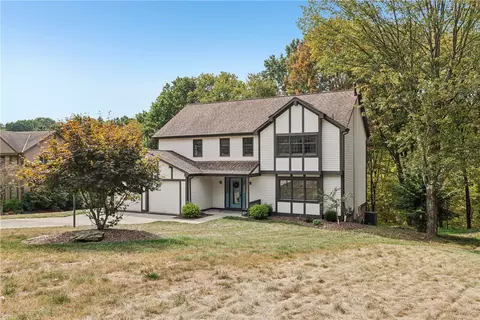 2561 Barnwood, Wexford, PA 15090