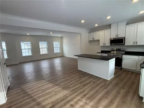 Living - 182 Lockheed Dr, PA 15108 photo 1 of 2