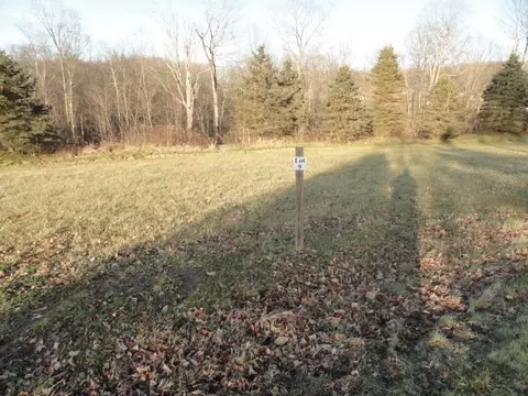 lot Apt 9 Weathervane Dr, Slippery Rock, PA 16057
