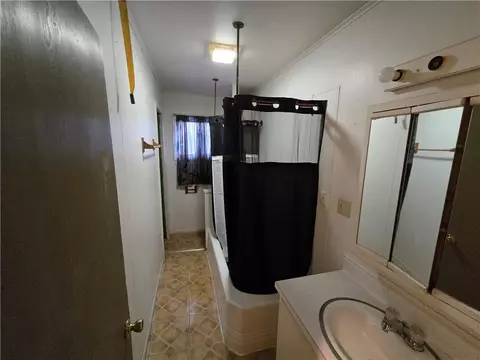 322 Chestnut St, Vandergrift, PA 15690 photo 7