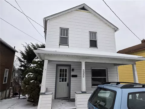 322 Chestnut St, Vandergrift, PA 15690